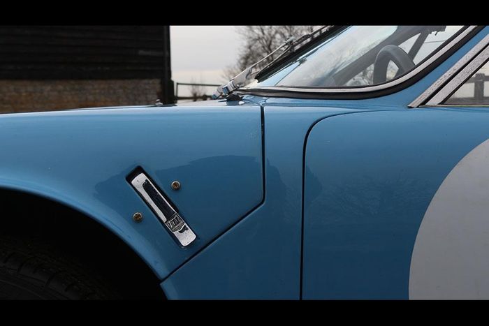 Abarth Simca 1300 Longnose Restoration - Photographs by: AMPaquete